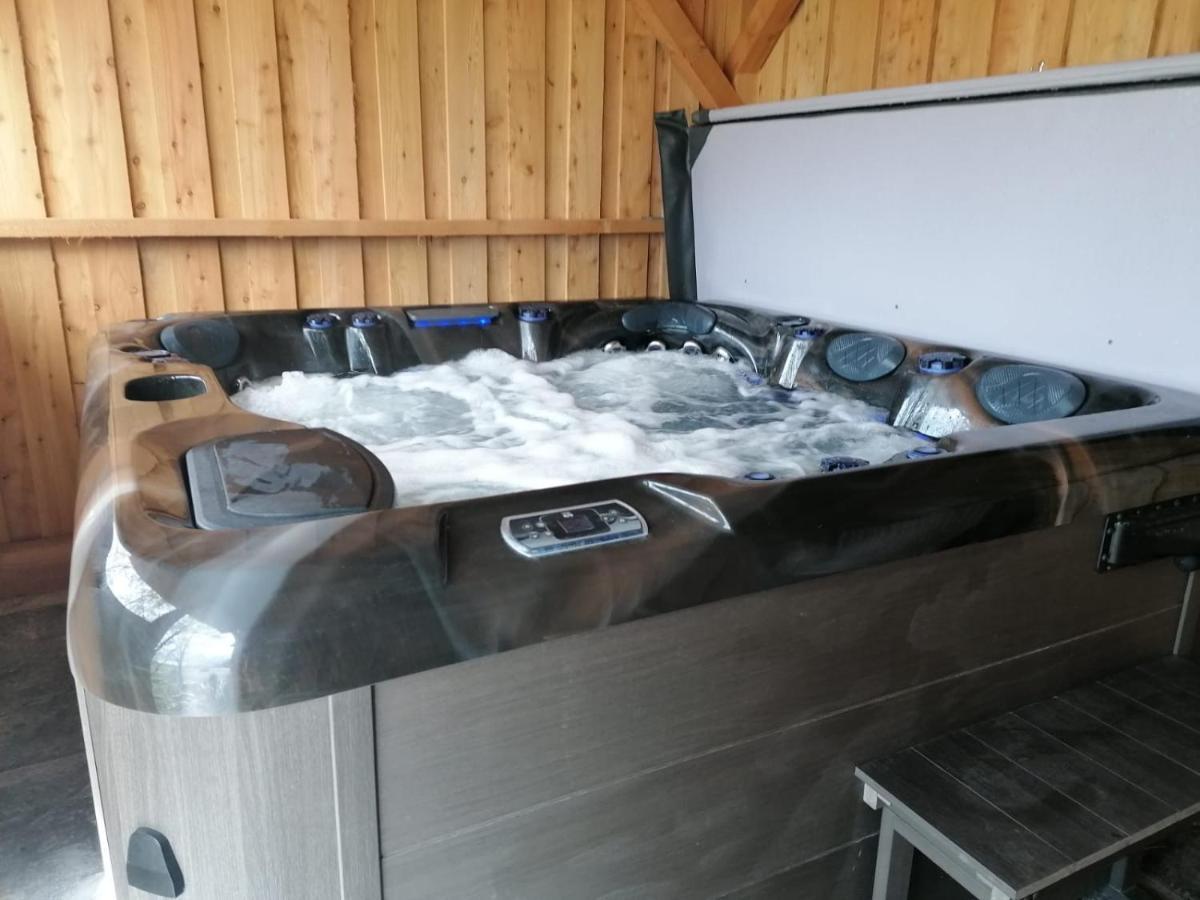 Rest At Last - Highland Apartment With Private Hot Tub Whitebridge  Luaran gambar